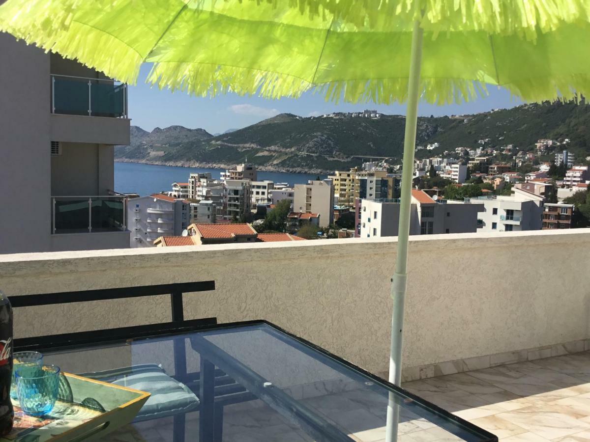 Dk Apartmani Dobra Voda Ngoại thất bức ảnh